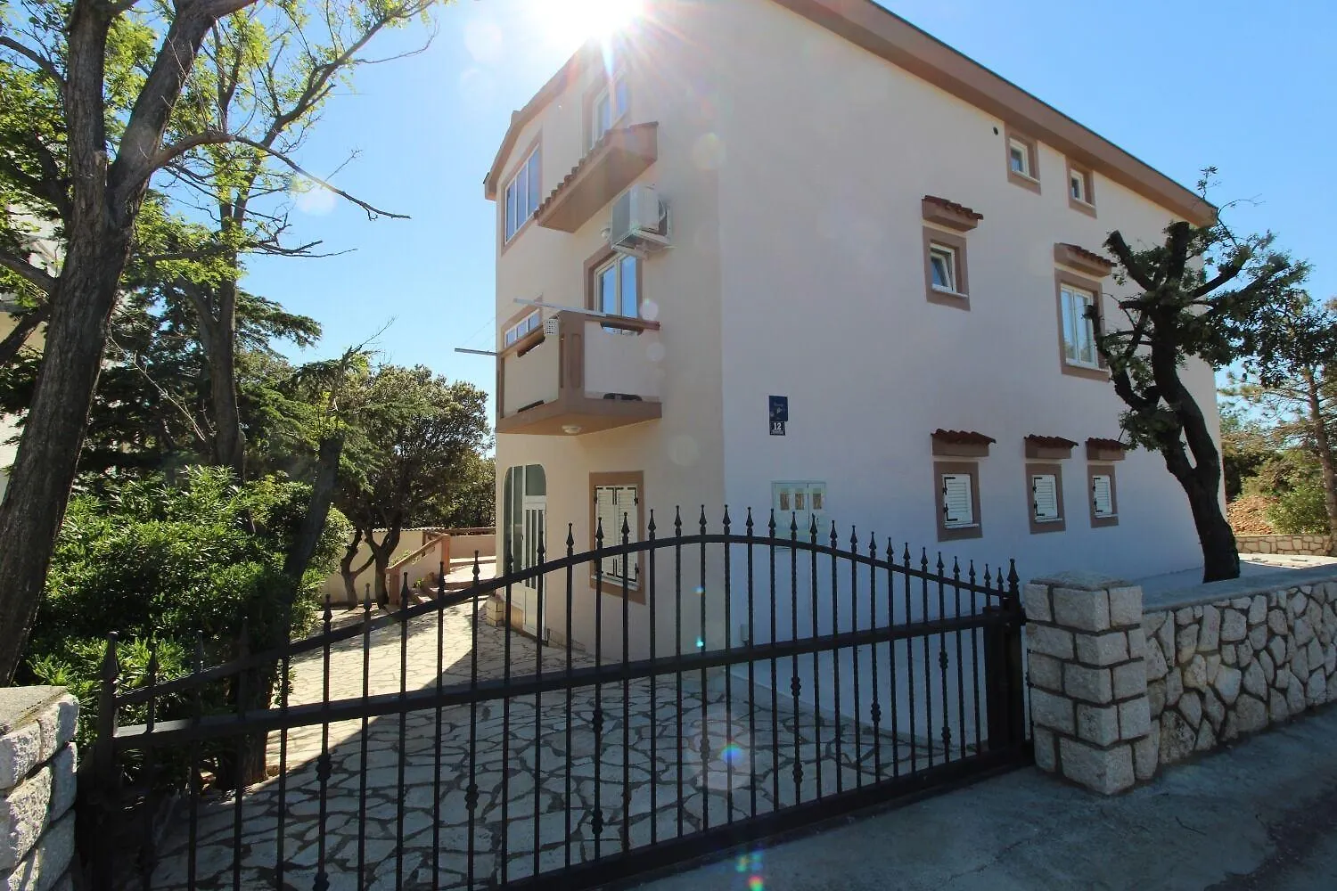 Apartments Mare Mandre